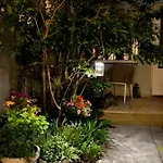 Alojamento de Acomodação e Pequeno-almoço Romantic Wellness 4*