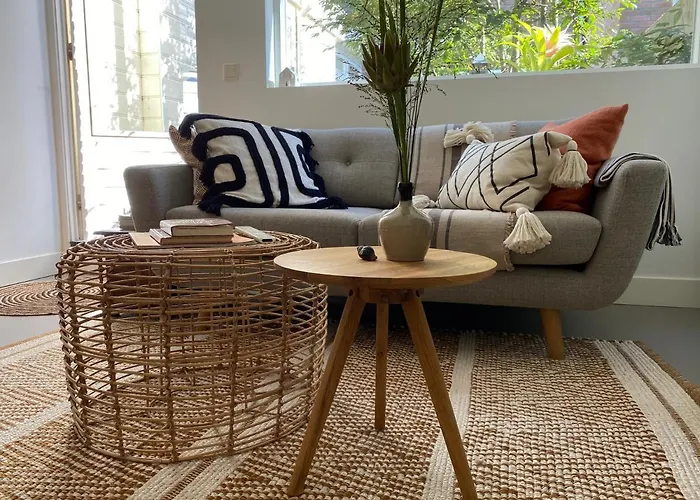 Romantic Wellness Bnb Bed & Breakfast