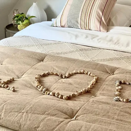 Romantic Wellness 2* Noordwijk